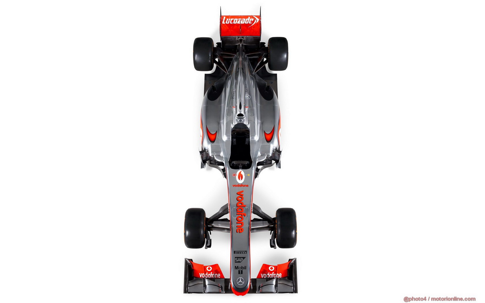 MCLAREN MP4-28 1680x1050