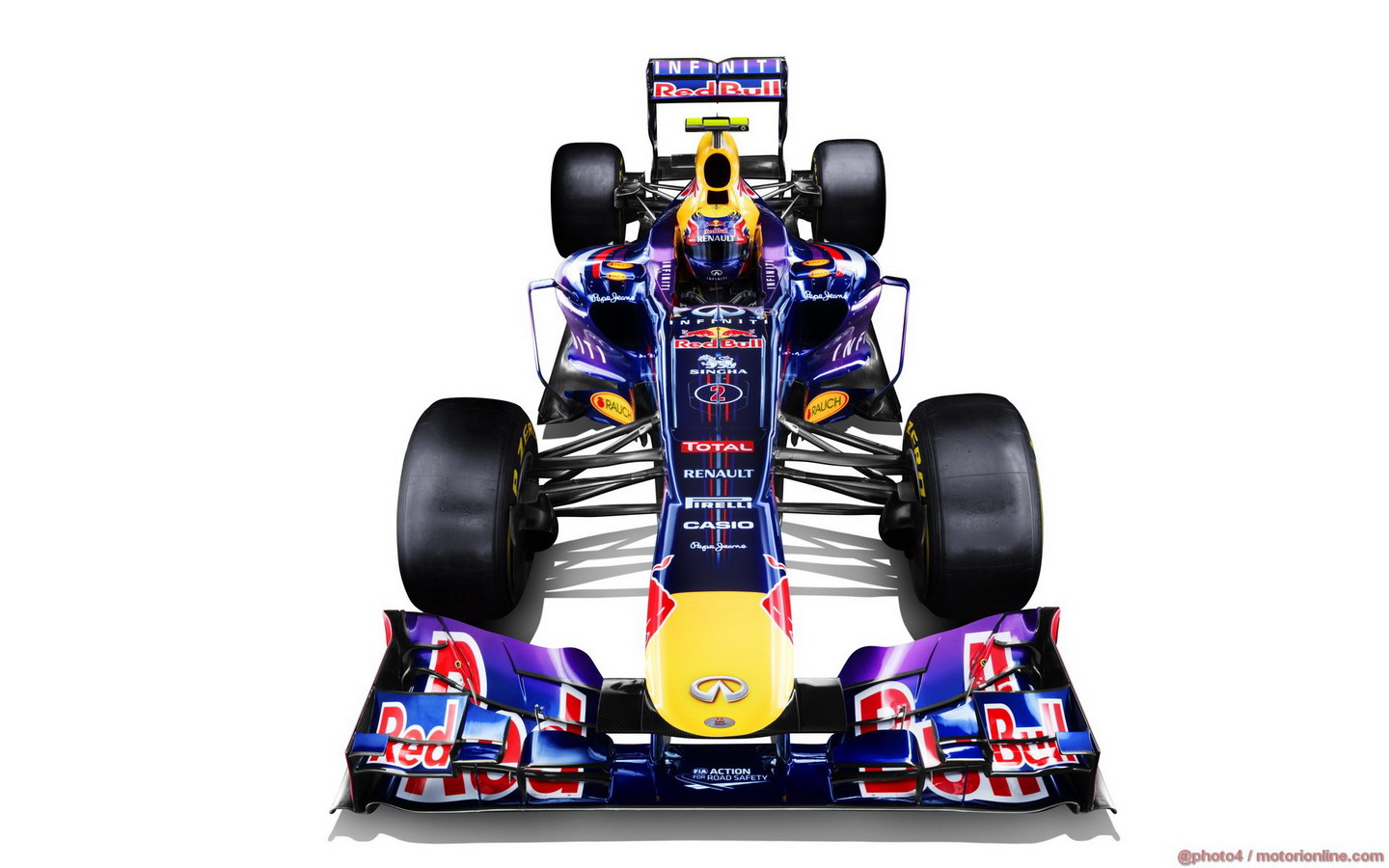 RED BULL RB9 1440x900