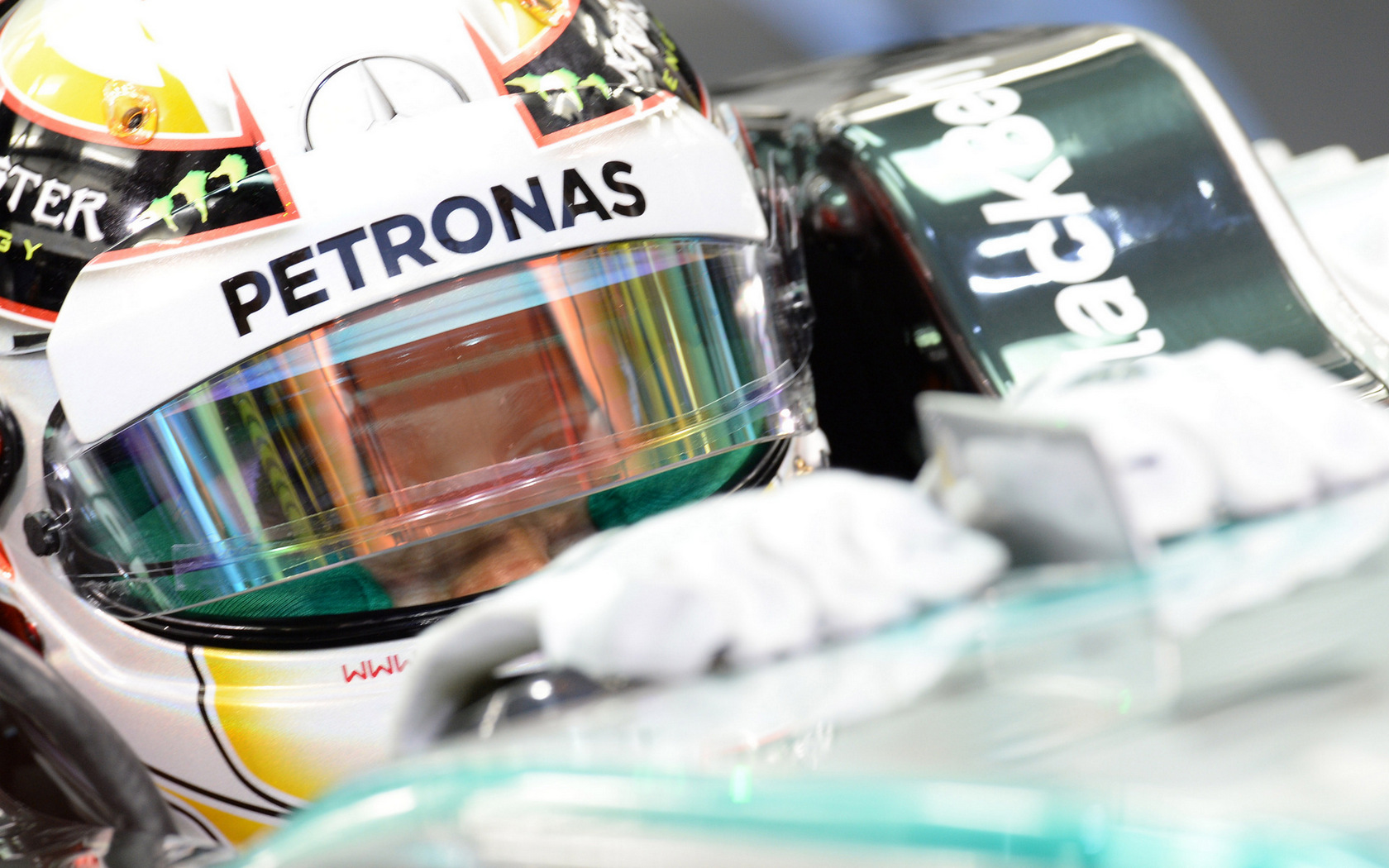 GP BAHRAIN 1680x1050