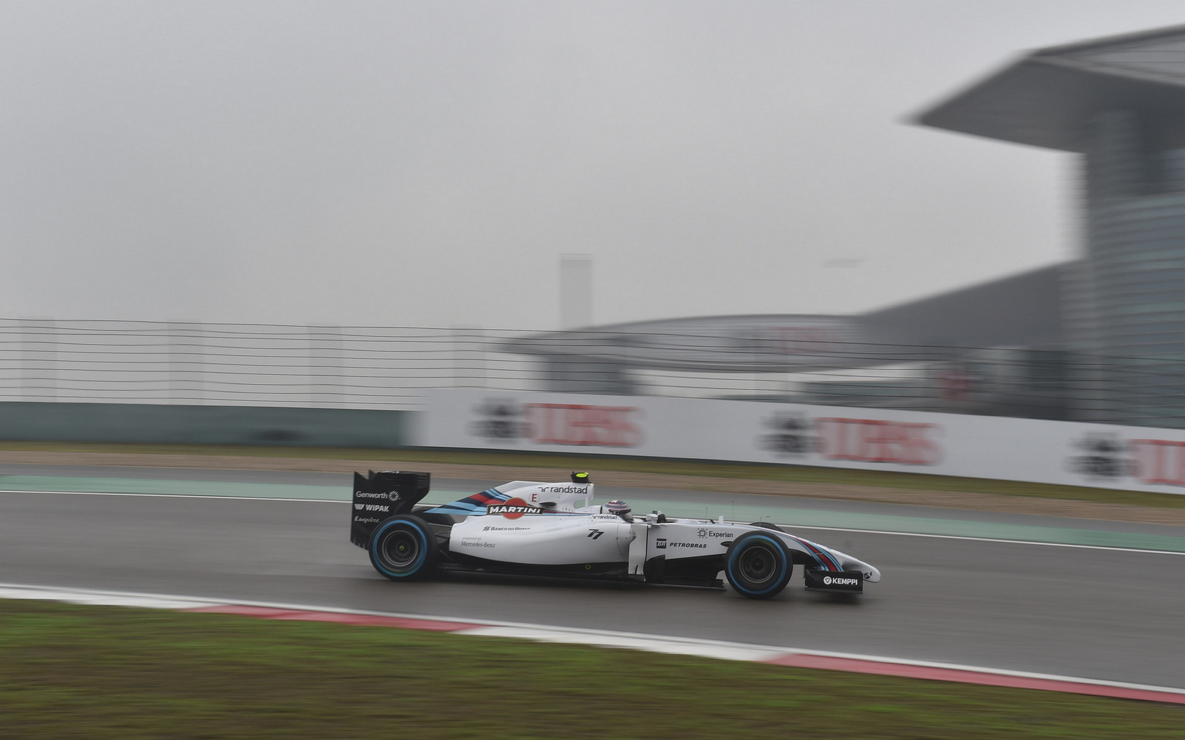 GP CINA 1680x1050