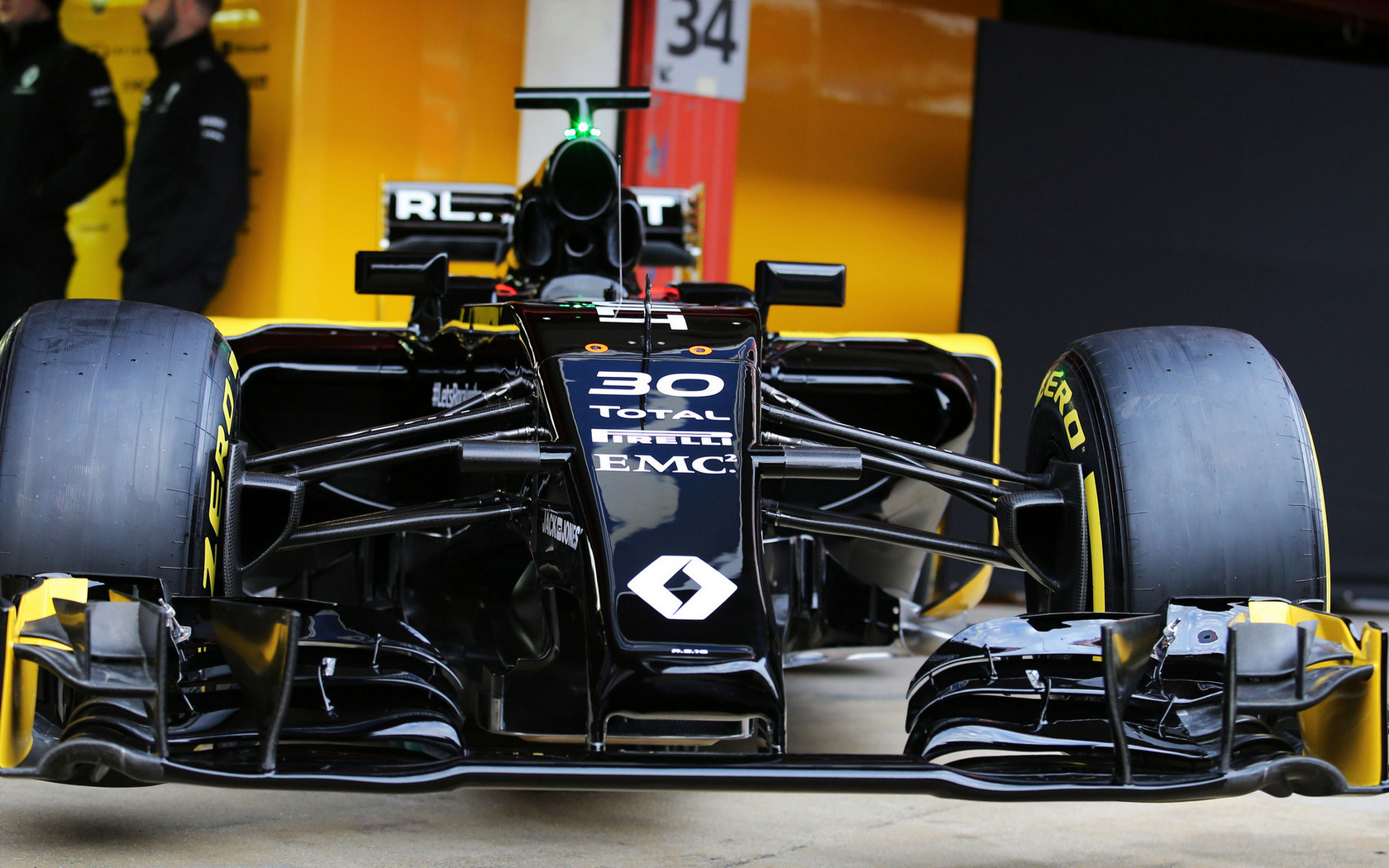 TEST F1 BARCELLONA FEBBRAIO 1680x1050