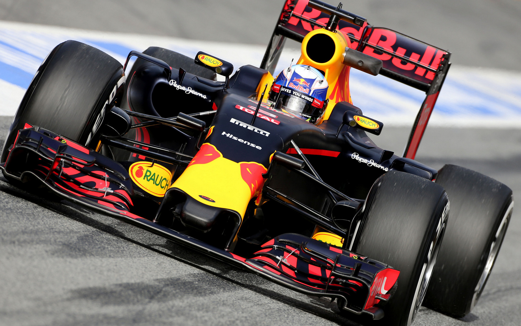 TEST F1 BARCELLONA FEBBRAIO 1680x1050