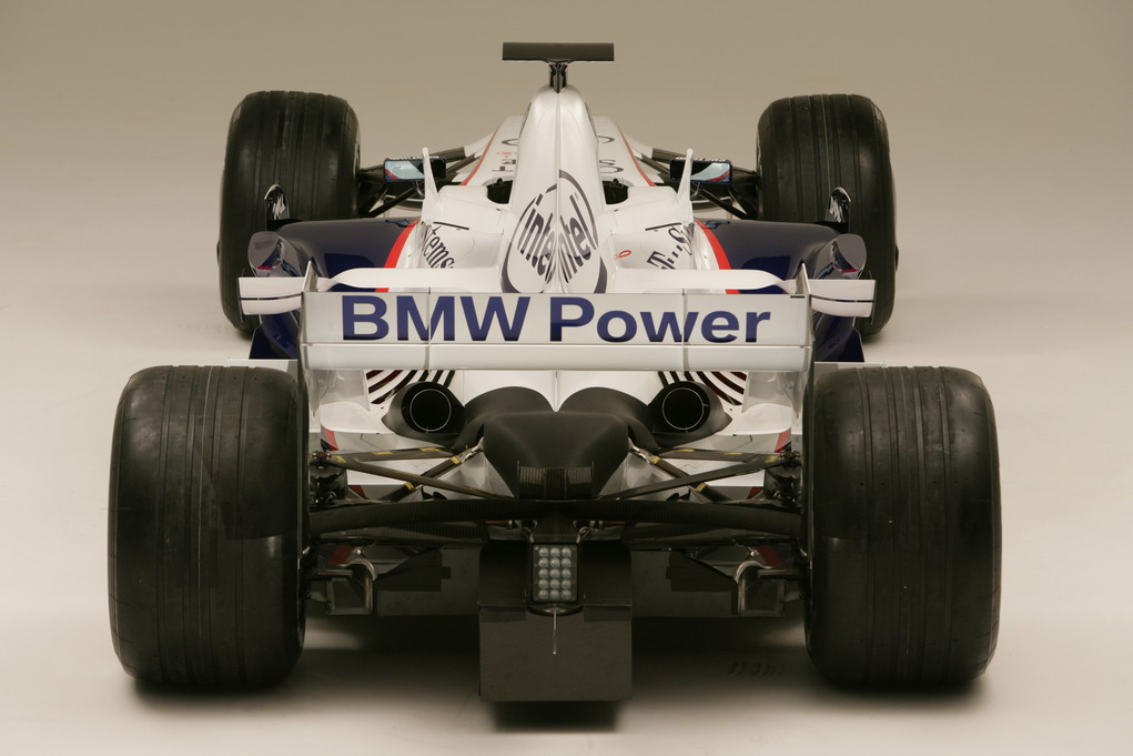 BMW SAUBER F1 08, Monday 14th January 2008 BMW Welt, Munich, Germany. The Launch of the BMW Sauber F1.08. The new BMW Sauber F1.08. Viewed from the rear. This image is copyright free for editorial use © BMW AG  