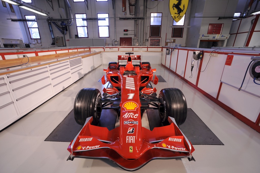 FERRARI F2008