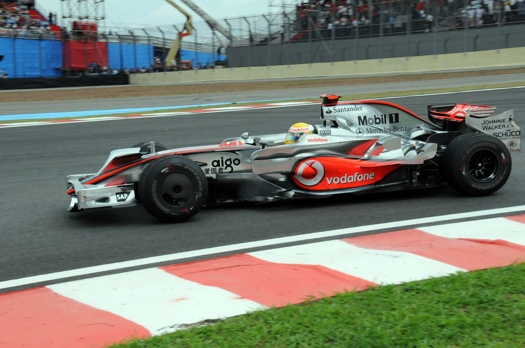 GP BRASILE, BRAZILIAN GRAND PRIX F1/2008 -  SAN PAOLO 02/11/2008 - LEWIS HAMILTON 
© FOTO ERCOLE COLOMBO FOR BRIDGESTONE