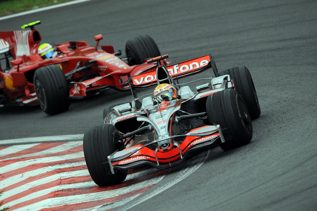 GP BRASILE, BRAZILIAN GRAND PRIX F1/2008 -  SAN PAOLO 01/11/2008  - LEWIS HAMILTON - FELIPE MASSA 
© FOTO ERCOLE COLOMBO FOR BRIDGESTONE
