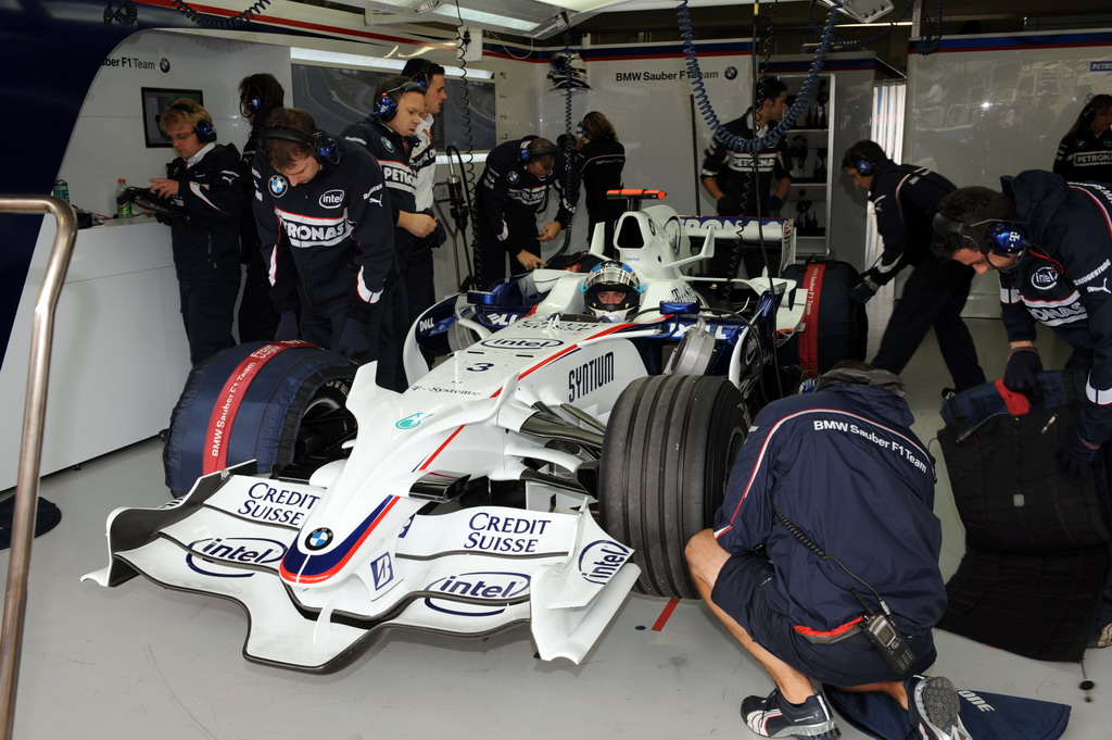 GP BRASILE, Venerdi', 31 October 2008 Brazilian Grand Prix Interlagos, Sao Paulo, Brazil. Nick Heidfeld (GER) in the BMW Sauber F1.08 This image is copyright free for editorial use © BMW AG