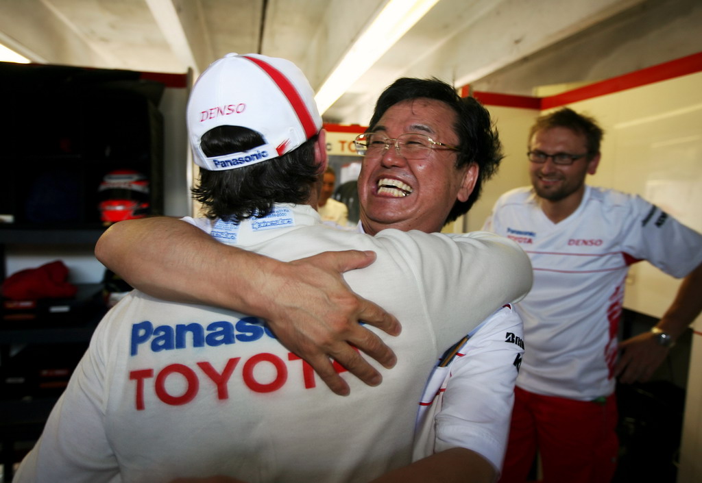 GP CANADA, Timo Glock (GER) Toyota celebrates his fourth position Tadashi Yamashina (JPN) Toyota F1 Chairman.
Formula One World Championship, Rd 7, Canadian Grand Prix, Gara, Montreal, Canada, Domenica 8 June 2008.
