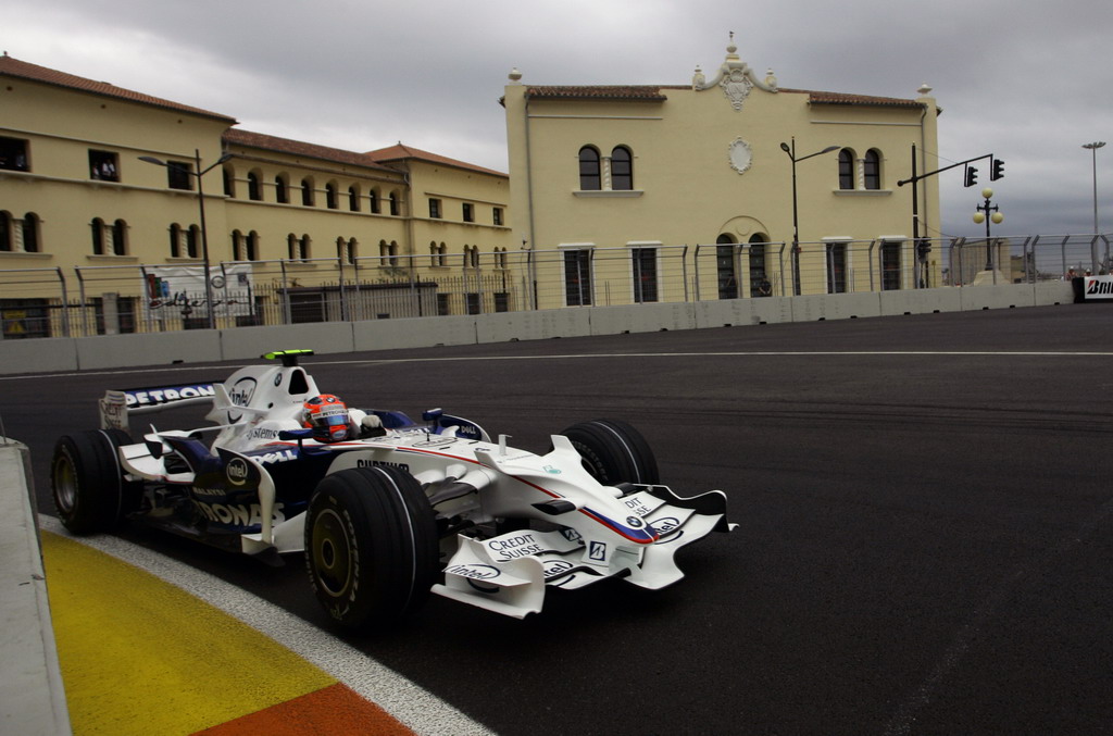 GP EUROPA, Saturday, August 23, 2008  European Grand Prix. Valencia Spain. Robert Kubica (POL) in the BMW Sauber F1.08 This image is copyright free for editorial use © BMW AG. 