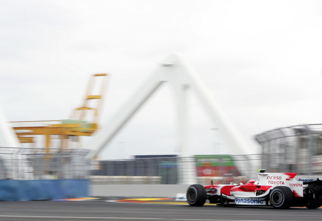 GP EUROPA, Timo Glock (GER) Toyota TF108.
Formula One World Championship, Rd 12, European Grand Prix, Qualifiche Day, Valencia, Spain, Saturday 23 August 2008.
