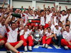 GP FRANCIA, Toyota celebrate third position for Jarno Trulli (ITA) Toyota.
Formula One World Championship, Rd 8, French Grand Prix, Gara, Magny-Cours, France, Domenica 22 June 2008.
