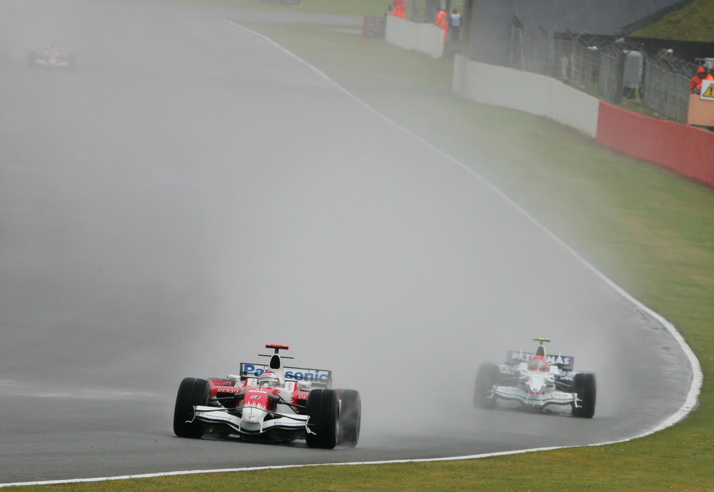 GP GRAN BRETAGNA, Jarno Trulli (ITA) Toyota TF108.
Formula One World Championship, Rd 9, British Grand Prix, Gara, Silverstone, England, Domenica 6 July 2008.

