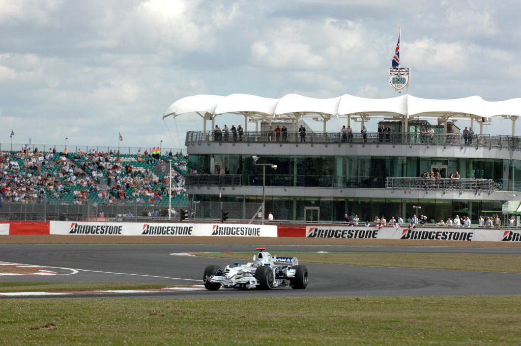 GP GRAN BRETAGNA, Venerdi', July 4, 2008  British Grand Prix  Silverstone, England, Nick Heidfeld (GER) in the BMW Sauber F1.08 This image is copyright free for editorial use © BMW AG. 