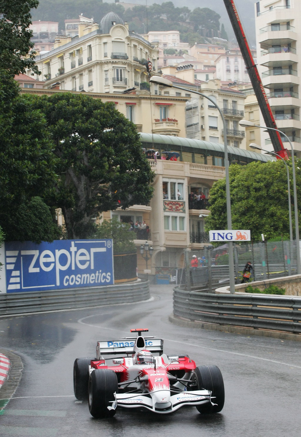 GP MONACO, Jarno Trulli (ITA) Toyota TF108.
Formula One World Championship, Rd 6, Monaco Grand Prix, Gara Day, Monte-Carlo, Monaco, Domenica 25 May 2008.
