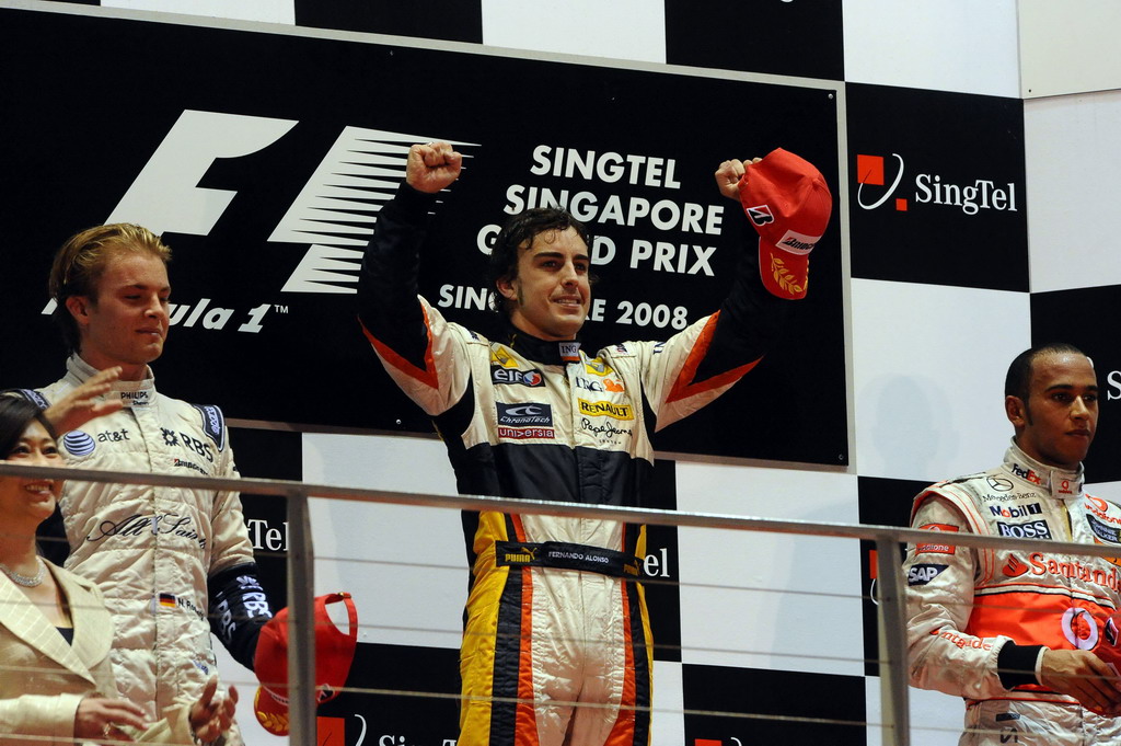 GP SINGAPORE, SINGAPORE GRAND PRIX F1/2008 -  SINGAPORE 28/09/2008  - NICO ROSBERG (2ND) - FERNANDO ALONSO (WINNER) - LEWIS HAMILTON /3RD)
© FOTO ERCOLE COLOMBO FOR BRIDGESTONE