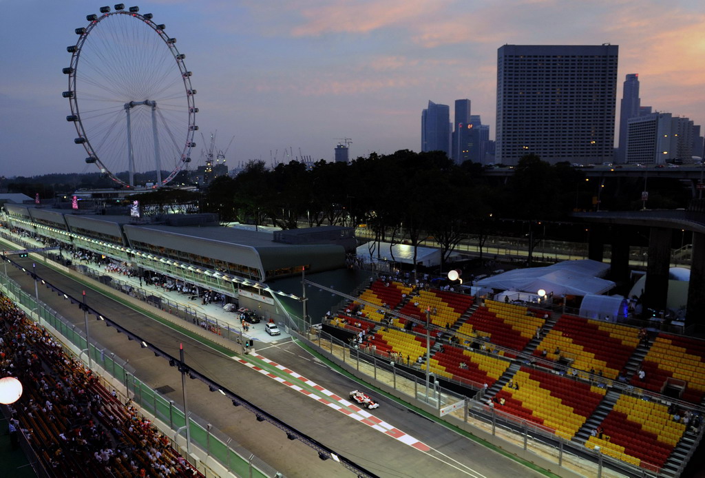 GP SINGAPORE, Prove Libere, Grand Prix Singapore, Round 15, 2008.

Photo: Peter van Egmond *** Local Caption *** Copyright: © 2008 Peter van Egmond. 
Use with credit to the photographer (mandatory). 
Unauthorized  use is prohibited.
