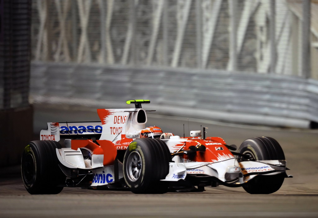 GP SINGAPORE, First practice, Grand Prix Singapore, Round 15, 2008.

Photo: Peter van Egmond *** Local Caption *** Copyright: © 2008 Peter van Egmond. 
Use with credit to the photographer (mandatory). 
Unauthorized  use is prohibited.
