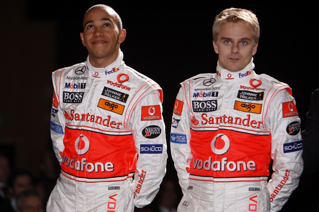 McLAREN MERCEDES MP4-23