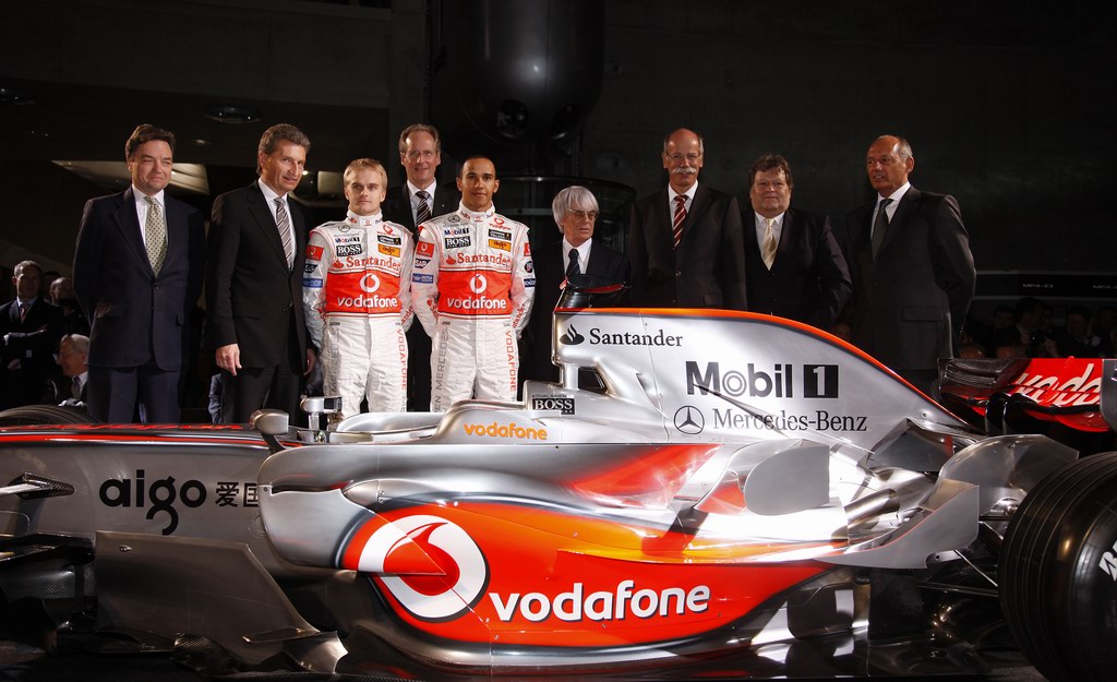 McLAREN MERCEDES MP4-23