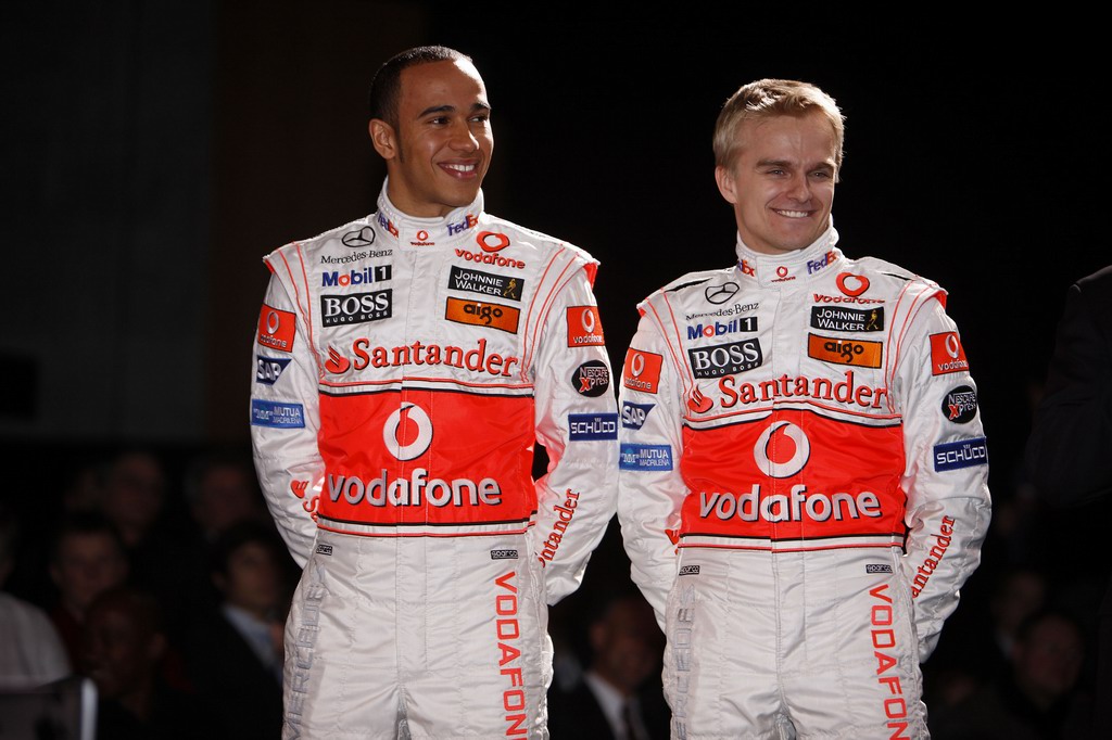 McLAREN MERCEDES MP4-23