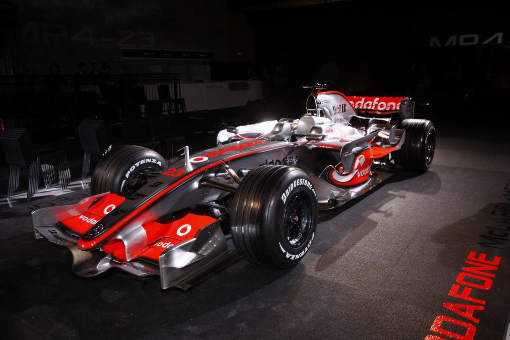 McLAREN MERCEDES MP4-23