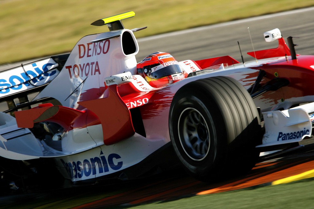 TEST VALENCIA, Timo Glock (D), Team Toyota. Circuit Ricardo Tormo.