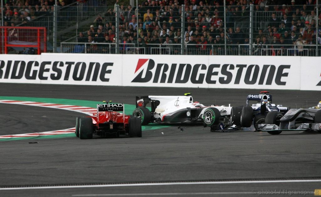 GP Belgio, Gara, Rubens Barrichello (BRA), Williams, FW32 e Fernando Alonso (ESP), Ferrari, F10 