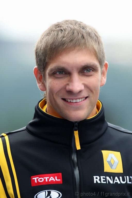 GP Belgio, Prove Libere 3, Sabato, Vitaly Petrov (RUS), Renault F1 Team, R30 