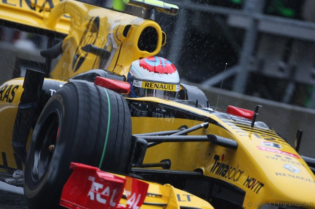 GP Belgio, Prove Libere 1, Venerdi', Vitaly Petrov (RUS), Renault F1 Team, R30 