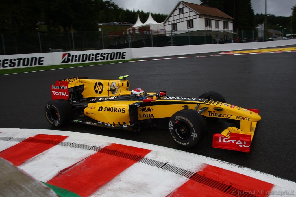 GP Belgio, Prove Libere 2, Venerdi', Vitaly Petrov (RUS), Renault F1 Team, R30 