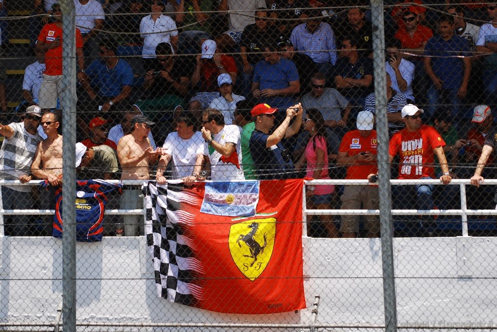 GP Brasile, Domenica, Atmosfera