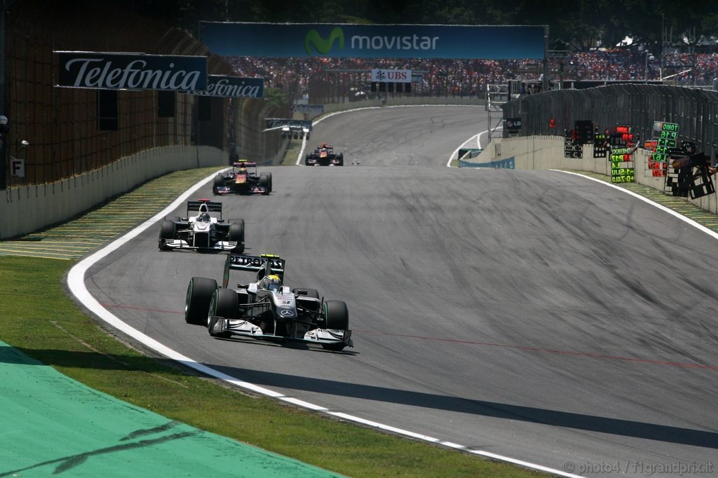 GP Brasile, Gara, Nico Rosberg (GER), Mercedes GP F1 Team, MGP W01 