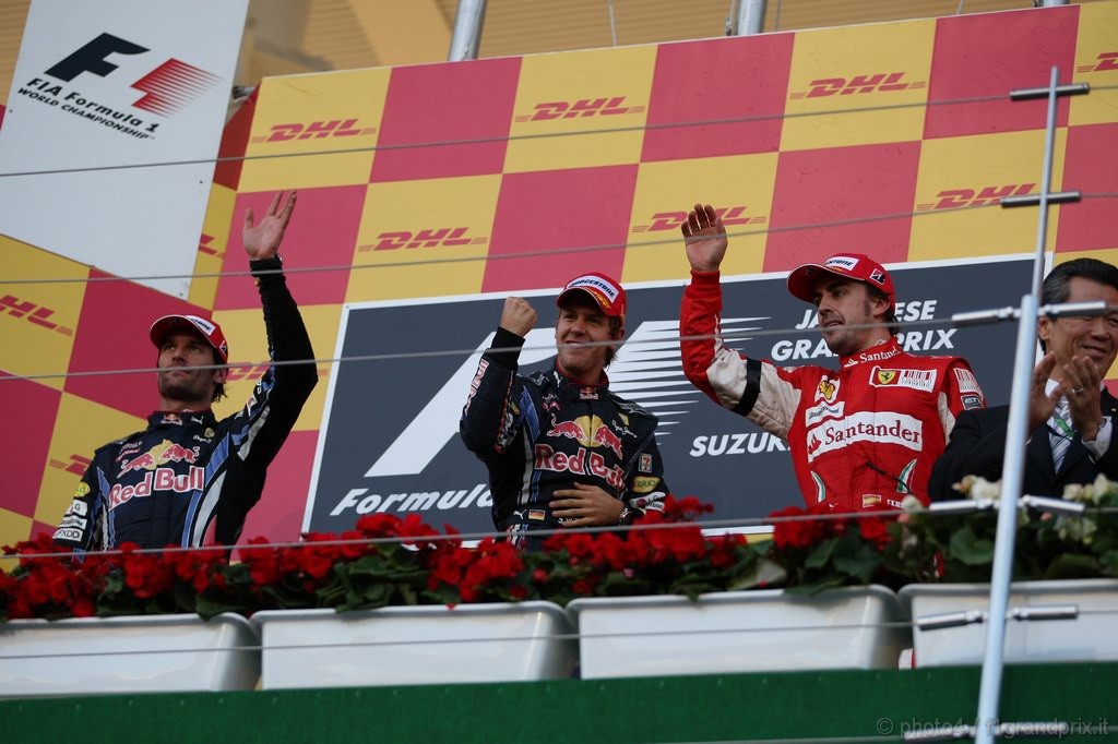 GP Brasile, Gara, Sebastian Vettel (GER), Red Bull Racing, RB6 vincitore, Mark Webber (AUS), Red Bull Racing, RB6 secondo e Fernando Alonso (ESP), Ferrari, F10 terzo 