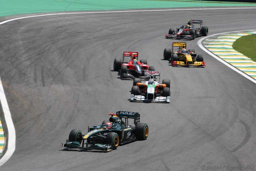 GP Brasile, Gara, Jarno Trulli (ITA), Lotus Racing, T127 