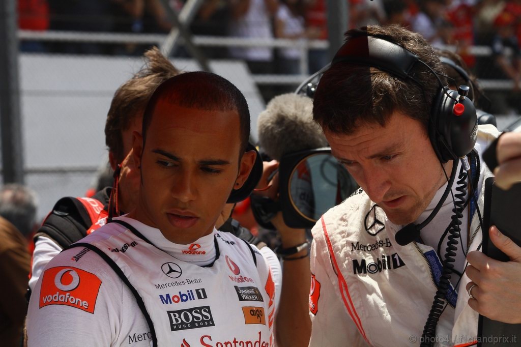 GP Brasile, Gara, Lewis Hamilton (GBR), McLaren  Mercedes, MP4-25 