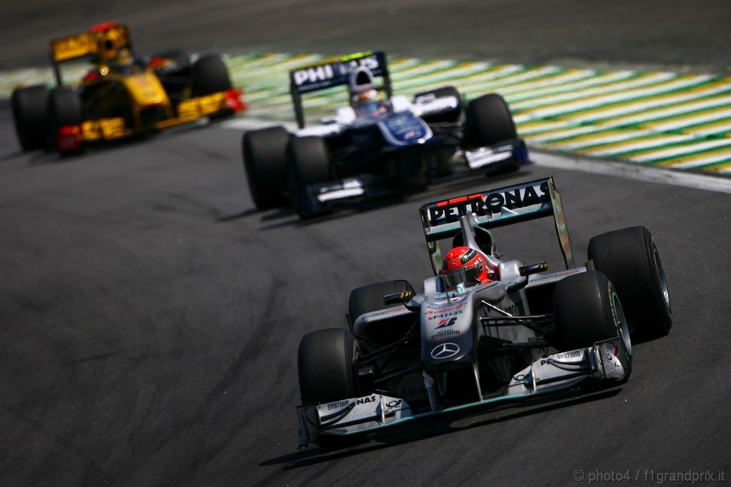 GP Brasile, Gara, Michael Schumacher (GER), Mercedes GP  F1 Team, MGP W01 