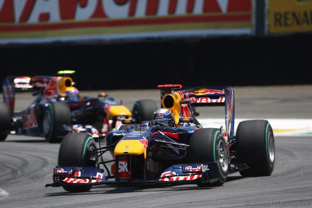 GP Brasile, Gara, Sebastian Vettel (GER), Red Bull Racing, RB6 