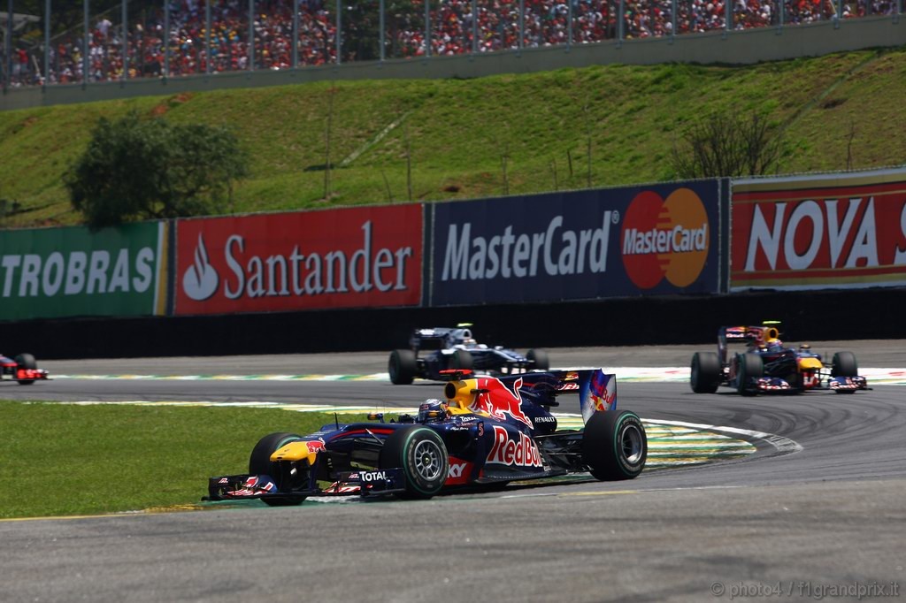 GP Brasile, Gara, Sebastian Vettel (GER), Red Bull Racing, RB6 