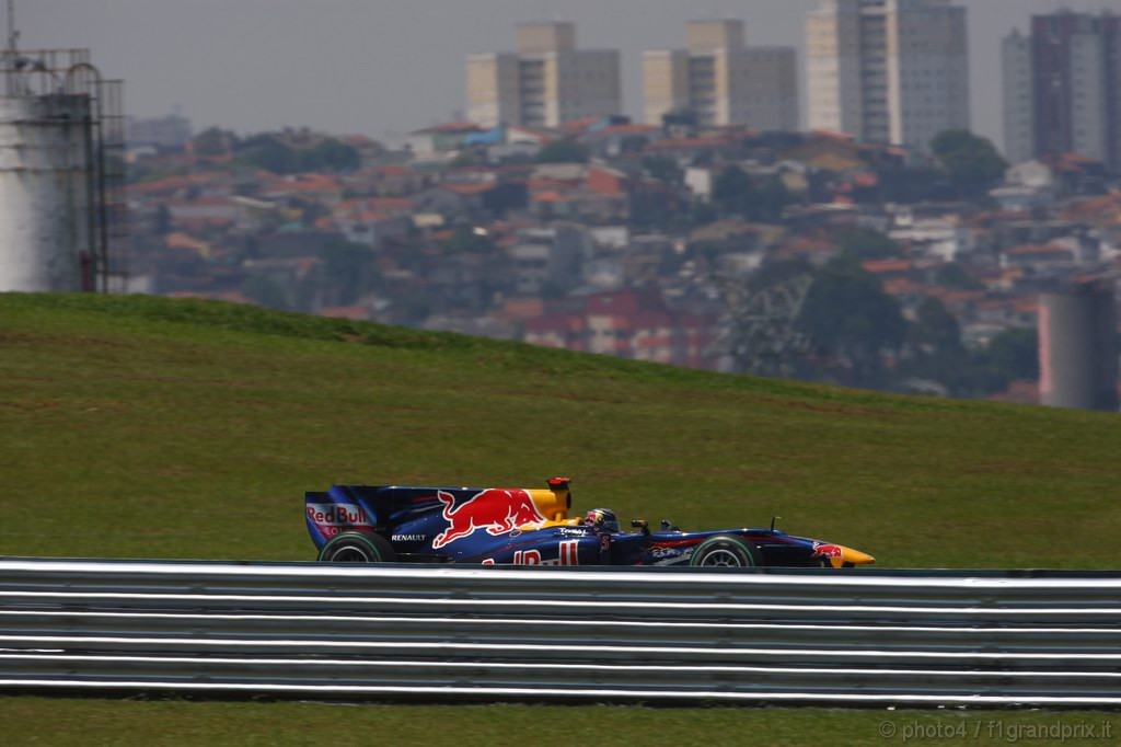 GP Brasile, Gara, Sebastian Vettel (GER), Red Bull Racing, RB6 