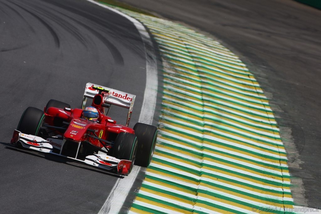 GP Brasile, Gara, Fernando Alonso (ESP), Ferrari, F10 