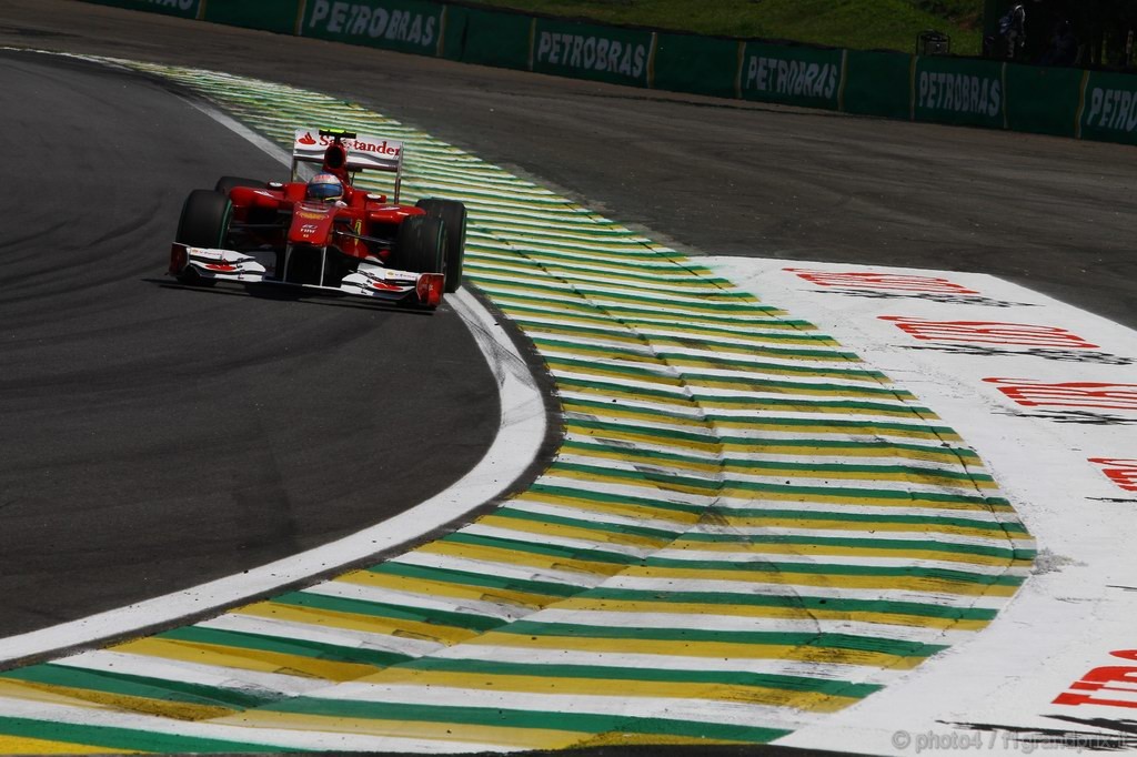 GP Brasile, Gara, Fernando Alonso (ESP), Ferrari, F10 