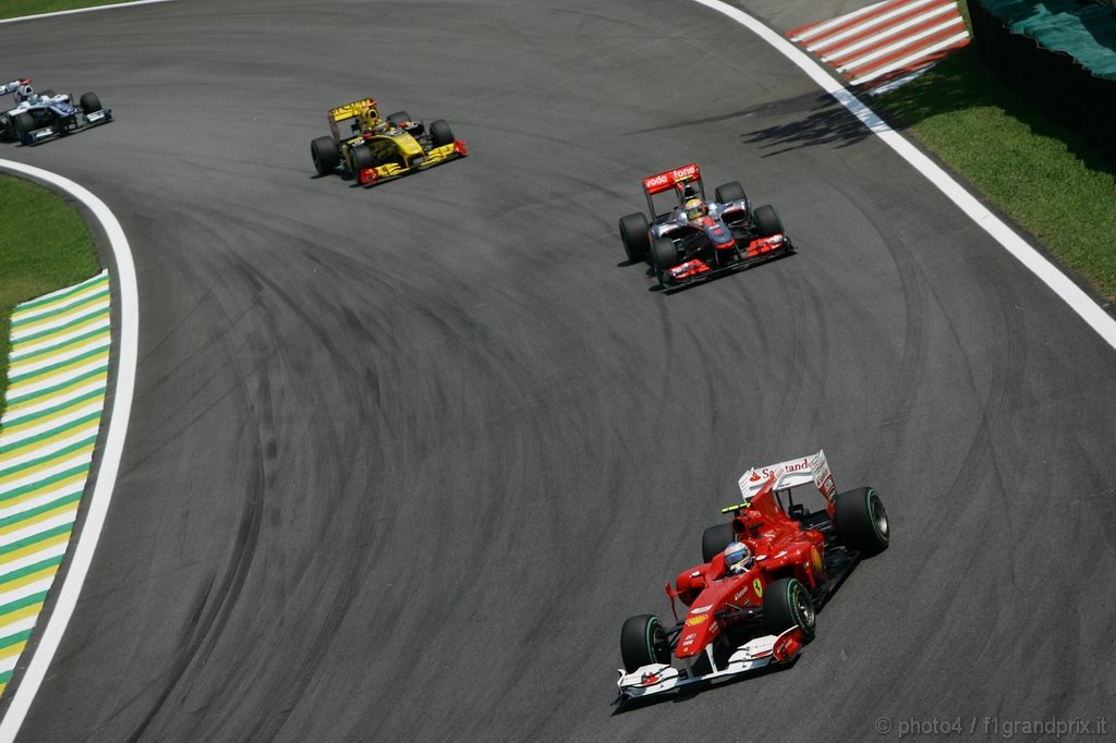 GP Brasile, Gara, Fernando Alonso (ESP), Ferrari, F10 