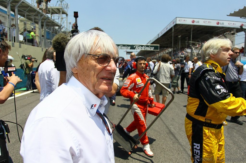 GP Brasile, Gara, Bernie Ecclestone (GBR), President e CEO of Formula One Management  