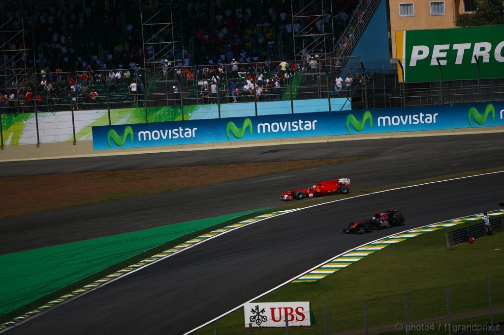 GP Brasile, Gara, Felipe Massa (BRA), Ferrari, F10 