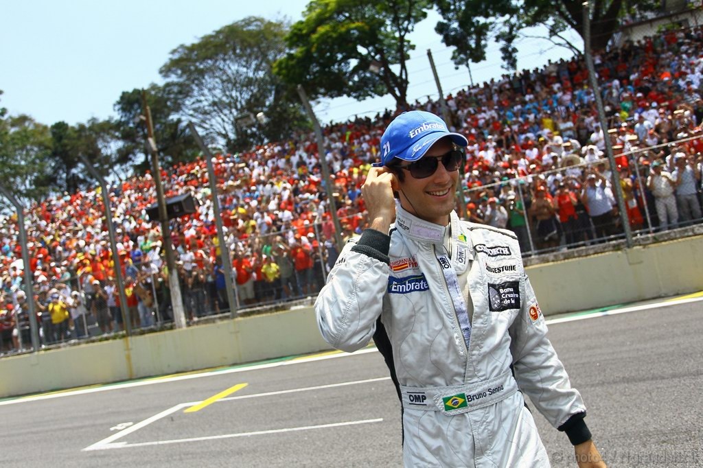 GP Brasile, Gara, Bruno Senna (BRA), Hispania Racing F1 Team (HRT), F110 