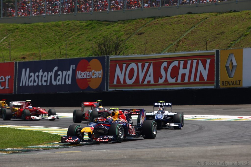 GP Brasile, Gara, Mark Webber (AUS), Red Bull Racing, RB6 
