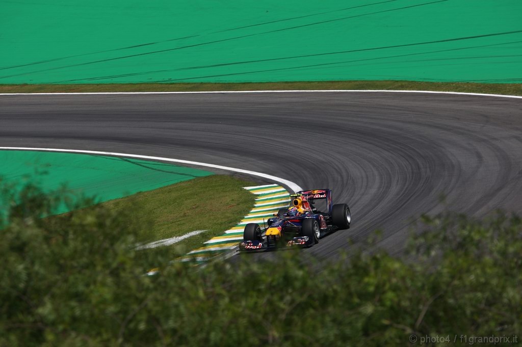 GP Brasile, Gara, Mark Webber (AUS), Red Bull Racing, RB6 