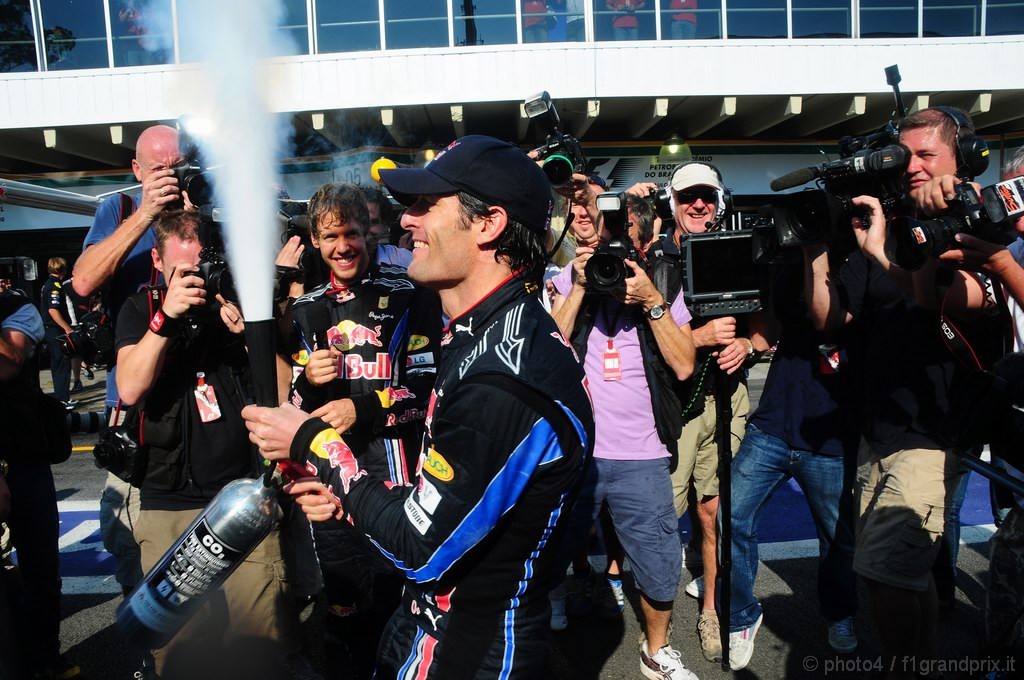 GP Brasile, Gara, Mark Webber (AUS), Red Bull Racing, RB6 secondo 