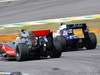GP Brasile, Gara, Lewis Hamilton (GBR), McLaren  Mercedes, MP4-25 e Nico Hulkenberg (GER), Williams, FW32 