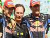 GP Brasile, Gara, Sebastian Vettel (GER), Red Bull Racing, RB6 vincitore, Mark Webber (AUS), Red Bull Racing, RB6 secondo e Christian Horner (GBR), Red Bull Racing, Sporting Director 